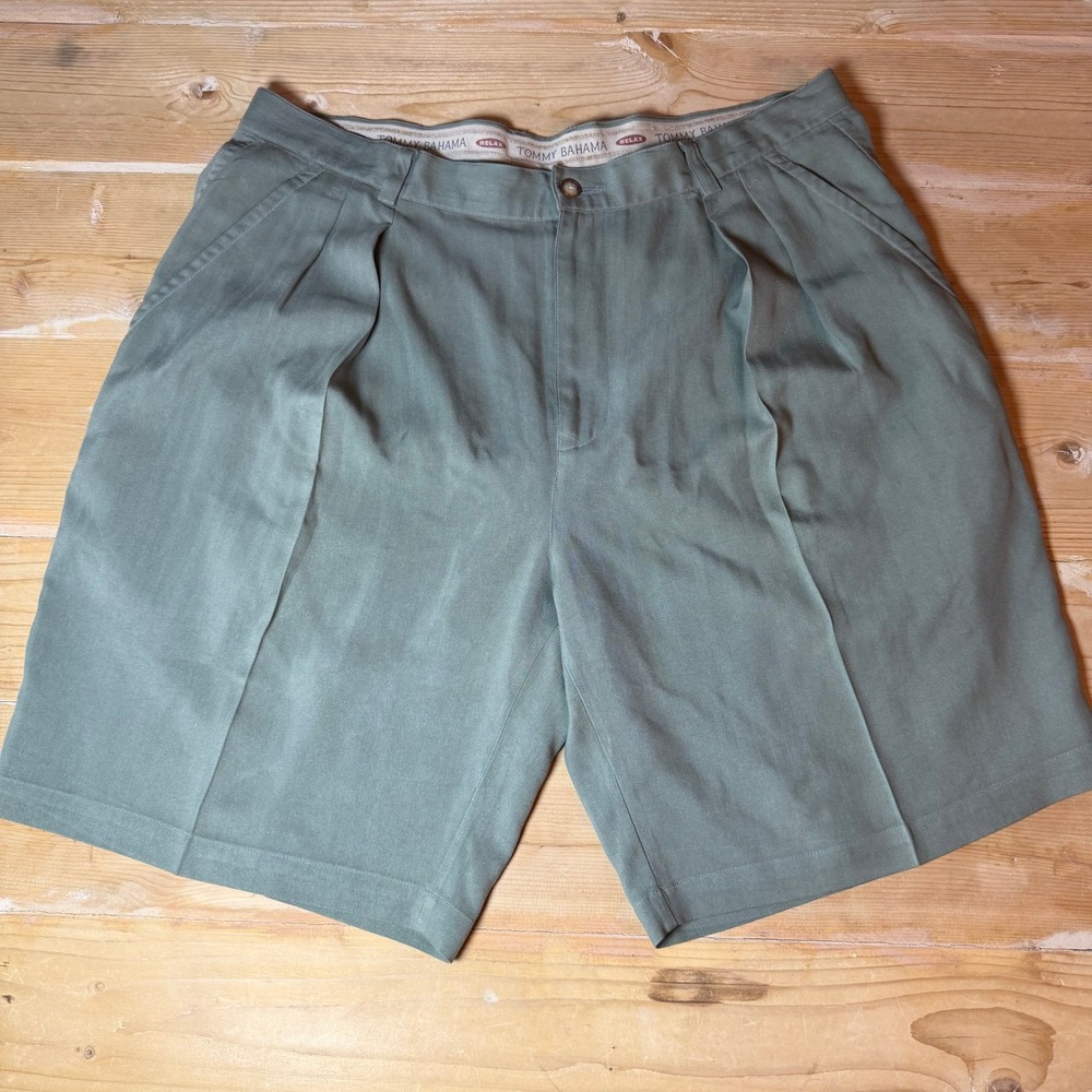 Tommy Bahama Relax Mens‎ 36 Silk Shorts Green Pleated 100% Silk 9 Inseam